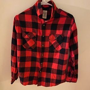 Flannel/long sleeve